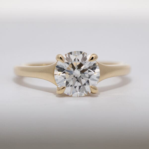 Claire Ring